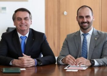 Eduardo Bolsonaro confronta o pai após ser chamado de “imaturo”