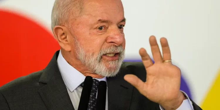 Lula anuncia amanhã R$ 30 bilhões para empresas afetadas por tarifaço
