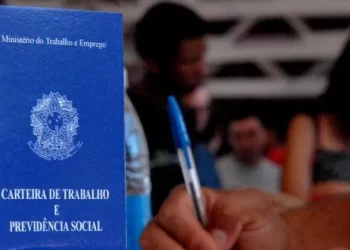 Jovens e trabalhadores com baixa escolaridade puxam geração de empregos em Alagoas; estado lidera geração de trabalhos no NE