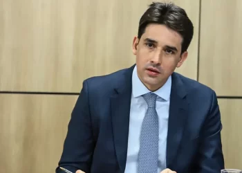 Brasil amenizará efeitos do tarifaço com novos mercados, diz ministro