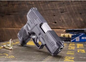 Com tarifaço, Taurus transfere linha de montagem de armas para os EUA