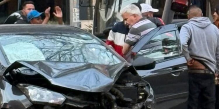 Motorista acusa Gato Preto de avançar sinal vermelho em acidente com Bia Miranda