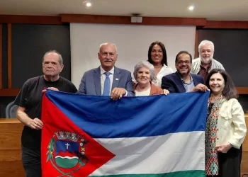 Prefeito de Quebrangulo participa de discussão literária sobre Graciliano Ramos no Rio