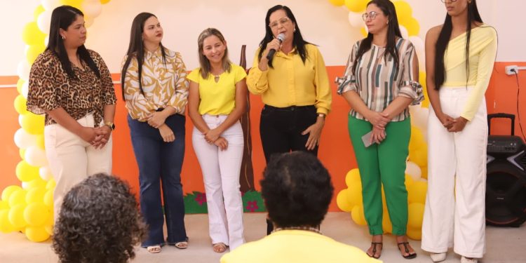 Centro de Convivência realiza ação do Setembro Amarelo com grupo de idosos em Lagoa da Canoa