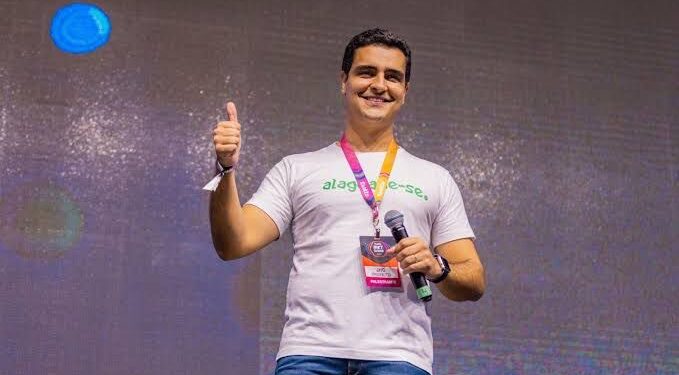 JHC confia no ‘poder das redes’ e mantém silêncio sobre futuro