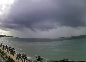 Cidades de Alagoas têm alerta de chuva até terça-feira; veja quais