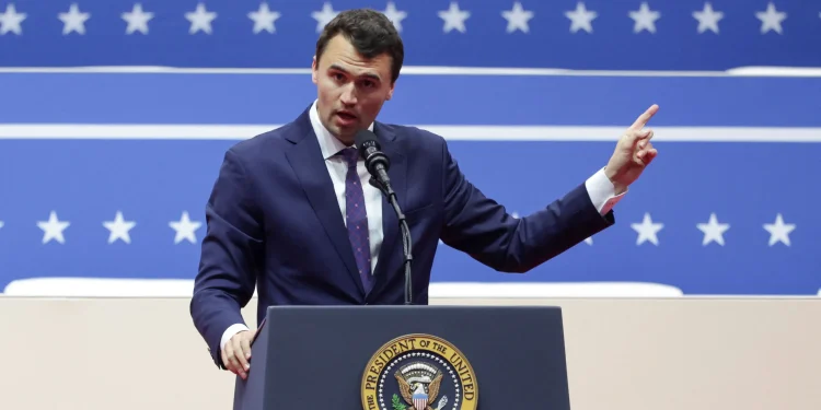 Trump vai discursar em velório de Charlie Kirk, ativista morto nos EUA