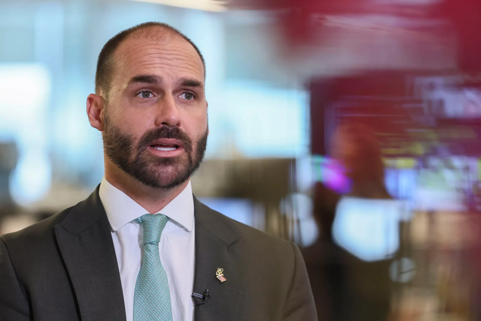 Conselho de Ética da Câmara inicia processo contra Eduardo Bolsonaro