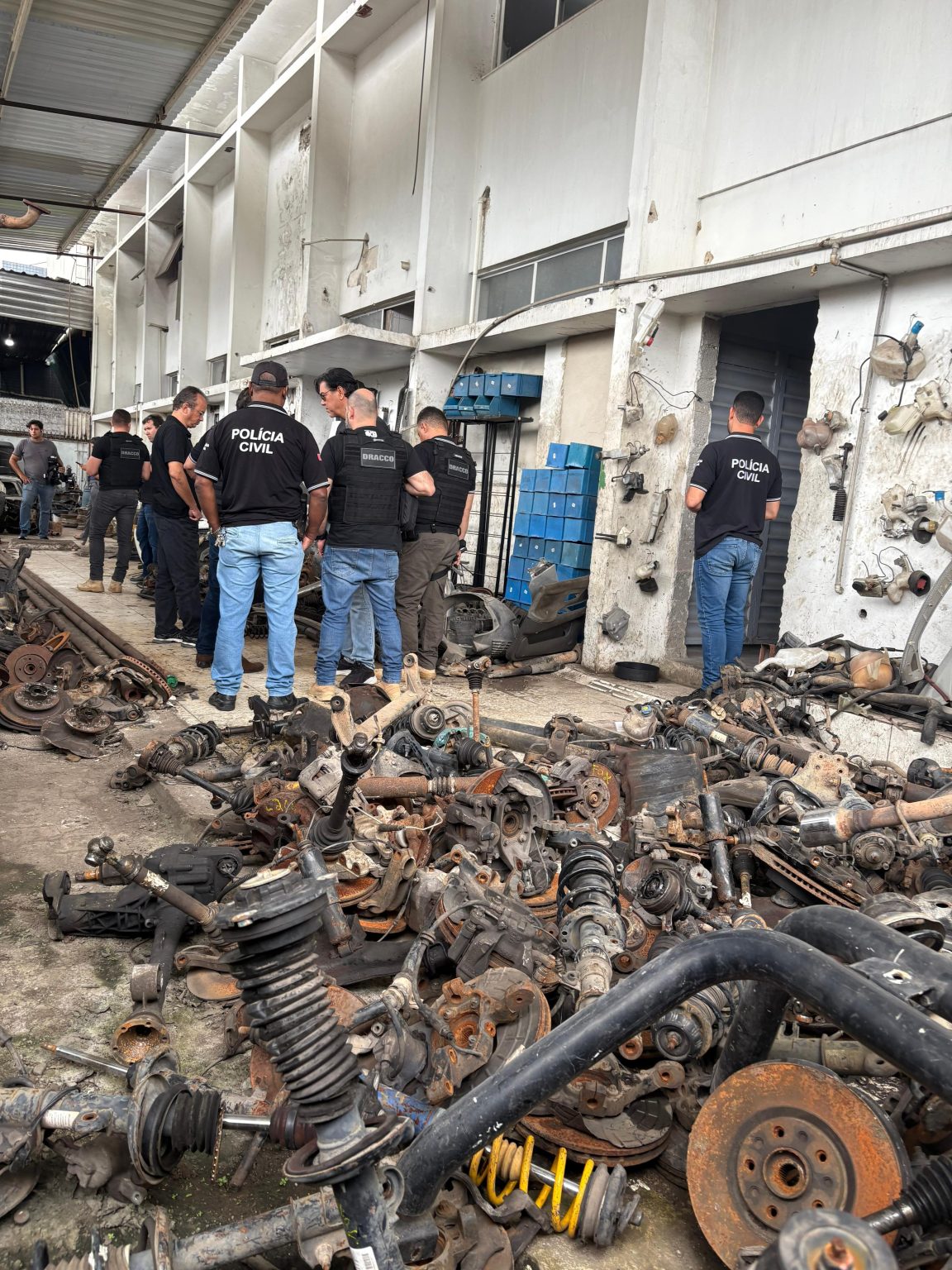 Operação em Maceió desmantela quadrilha especializada em roubo e desmanche de veículos