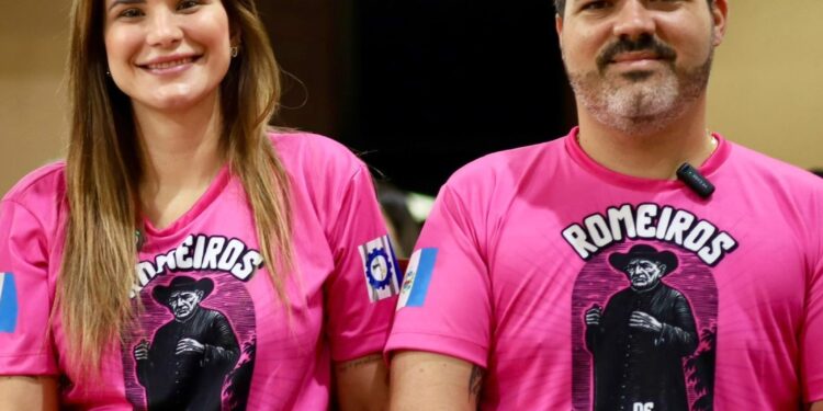 Romaria de Atalaia parte rumo a Juazeiro do Norte com a presença da prefeita Ceci