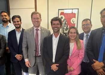 Prefeito mais bem avaliado de Alagoas, Júnior Menezes fortalece articulação política em Brasília