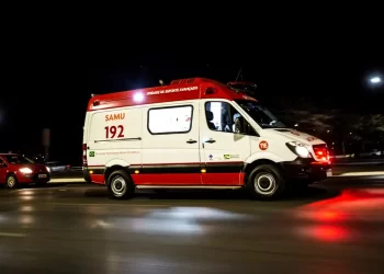 Saiba por que a ambulância do SAMU vai devagar em algumas situações
