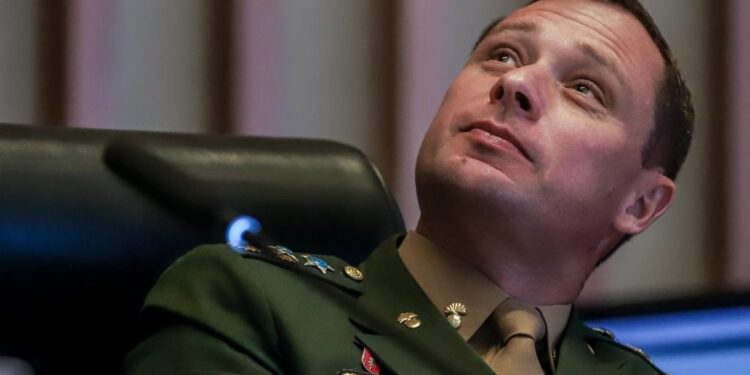 Apesar de críticas, delação garantiu pena menor a Mauro Cid