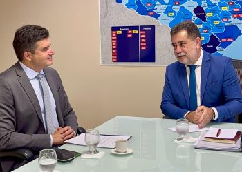 Rui Palmeira se reúne com procurador-geral de Justiça para tratar de denúncia sobre investimentos do Iprev