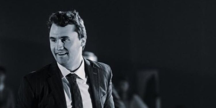 Funeral de Charlie Kirk acontece neste domingo com a presença de Trump
