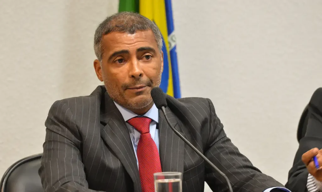 Romário responde à condenação de R$ 2 milhões por fraudar dívida