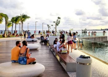 Alagoas registra 35,8 mil empregos formais no turismo, aponta observatório