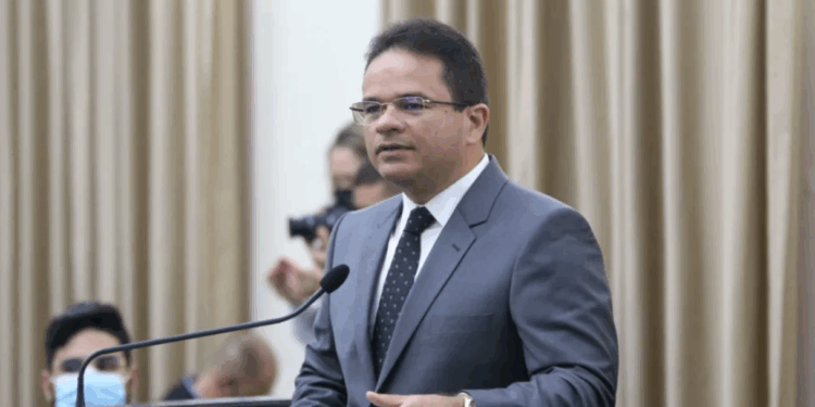 MV avisa que não vai apoiar nenhum “aventureiro” para o Senado