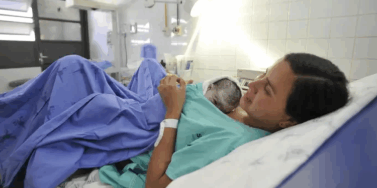 Assistência ao parto avança no Brasil, mas pré-natal ainda preocupa