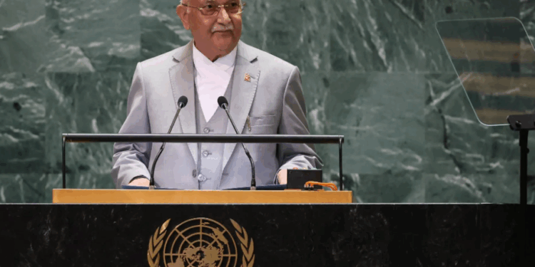 Premiê marxista que tentou censurar redes sociais no Nepal renuncia após fortes protestos