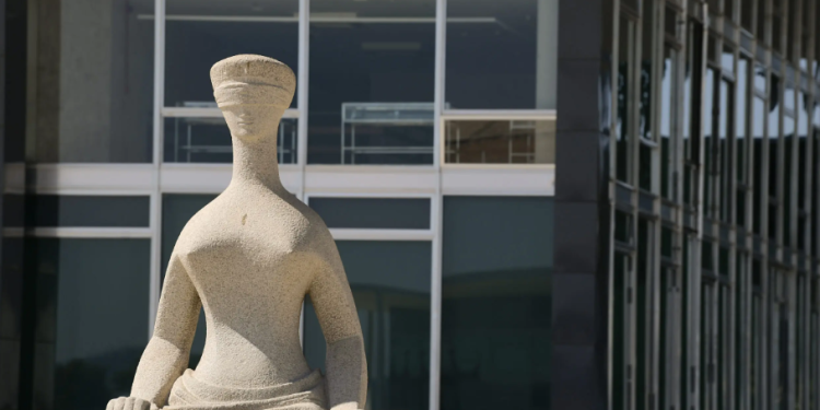 Investigada na CPMI do INSS teve contrato milionário com o STF, diz portal