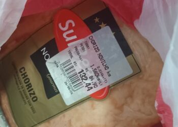 Homem é preso tentando esconder carne no capacete em supermercado da Ponta Verde da Ponta Verde