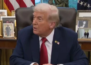 Trump acusa FBI de agir como “agitador” em ataque ao Capitólio