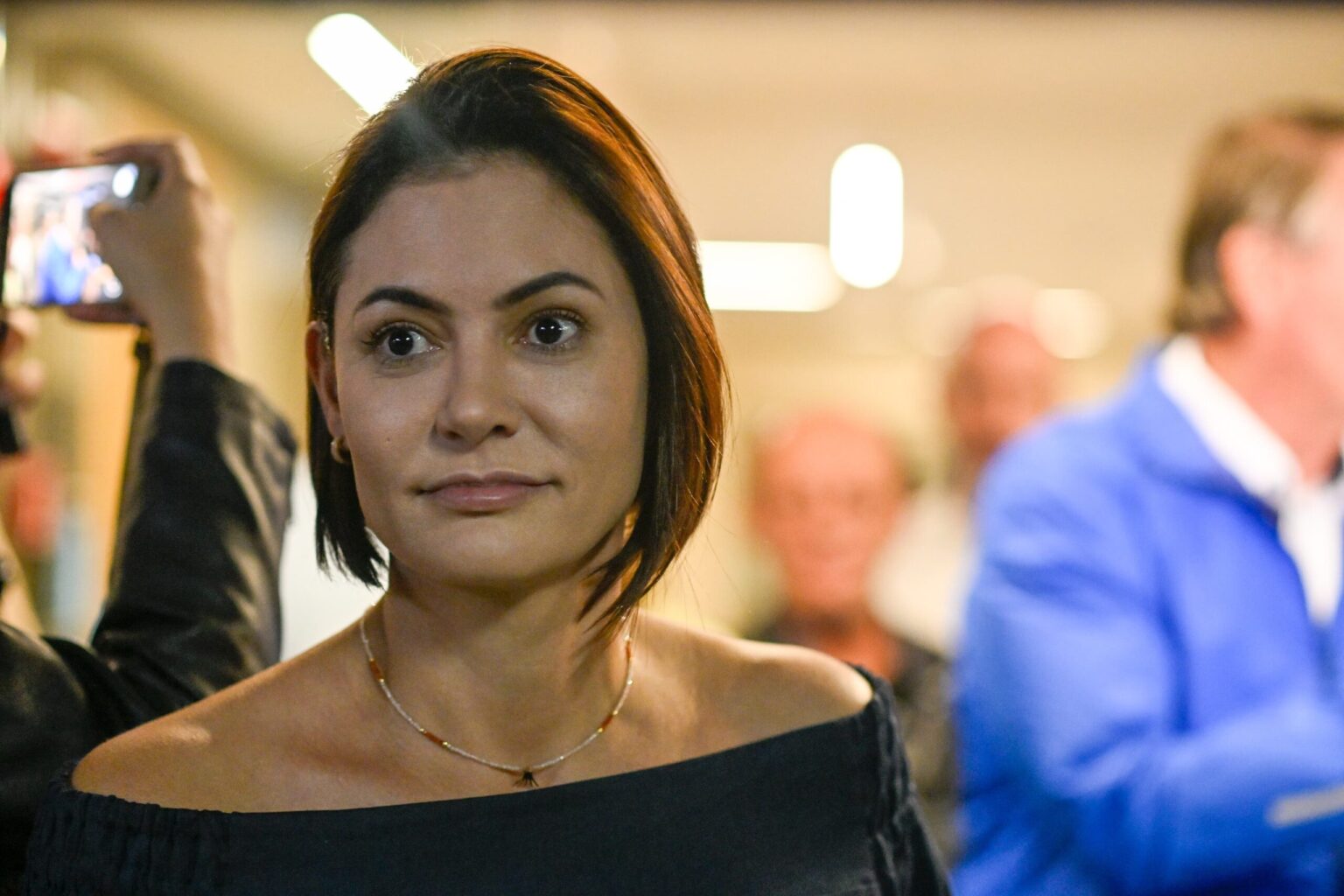 Após fala de Fux no julgamento, Michelle Bolsonaro publica mensagem religosa nas redes