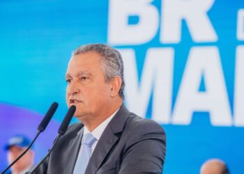 Rui Costa critica bandeira dos EUA em ato pró-anistia no Dia da Independência: “Nunca vi nada igual”