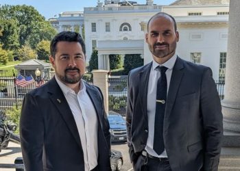 “Pena pro Bolsonaro” se sanções levarem para Papuda, diz Figueiredo