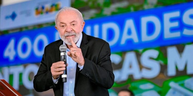 Centrão quer amarrar Lula em 2026 e impor calendário de emendas