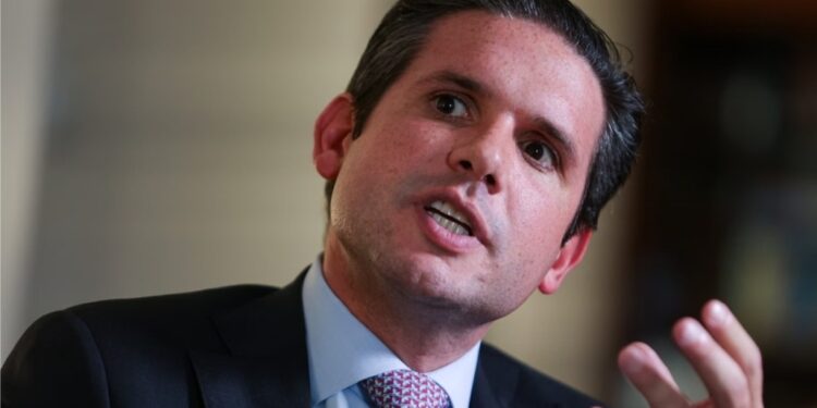 Disputa pela relatoria da anistia esquenta na Câmara