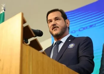 União Brasil dá 24 horas para filiados deixarem cargos no governo Lula