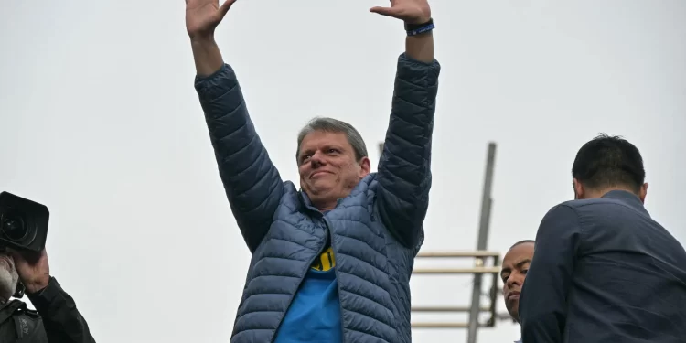 Ataques ao STF reforçam expectativas de que Tarcísio tentará reeleição, dizem aliados