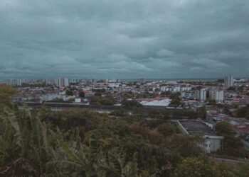 Inmet renova alerta amarelo em Alagoas; veja os riscos das chuvas