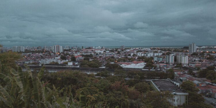 Inmet renova alerta amarelo em Alagoas; veja os riscos das chuvas