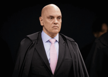 Moraes compara mensagens de Ramagem a práticas criminosas e critica “agenda golpista”