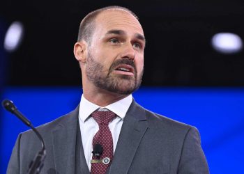 Polícia Federal investiga atuação de Eduardo Bolsonaro nos EUA