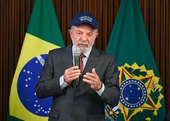 Lula diz que vetará anistia a Bolsonaro se Congresso aprovar