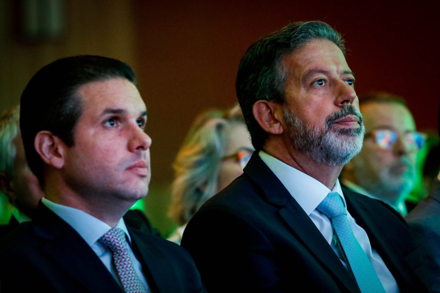 Presidente da Câmara, Hugo Motta vê apoio político de Lira se desgastar