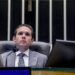 Projeto de anistia divide parlamentares; propostas incluem Bolsonaro e outros réus