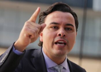 Advogado e vereador são agredidos em evento sobre julgamento de Bolsonaro na UFPR