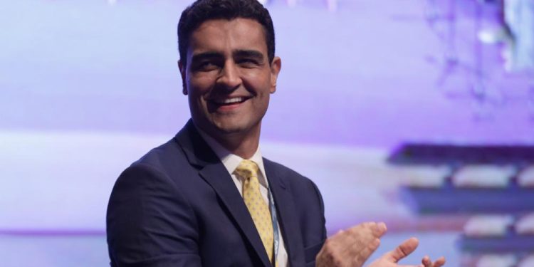 JHC cumpre acordo com espaço para suplentes na Câmara e na prefeitura