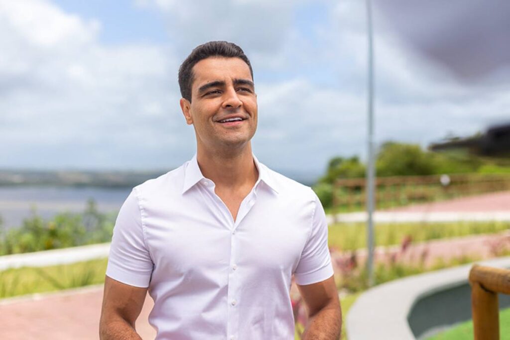 O conveniente silêncio de JHC