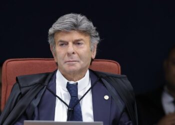 Com voto de Fux, STF retoma julgamento que já soma 2 votos contra réus