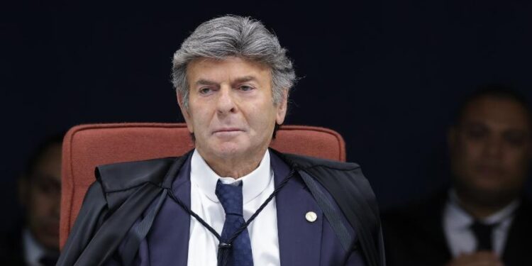 Com voto de Fux, STF retoma julgamento que já soma 2 votos contra réus