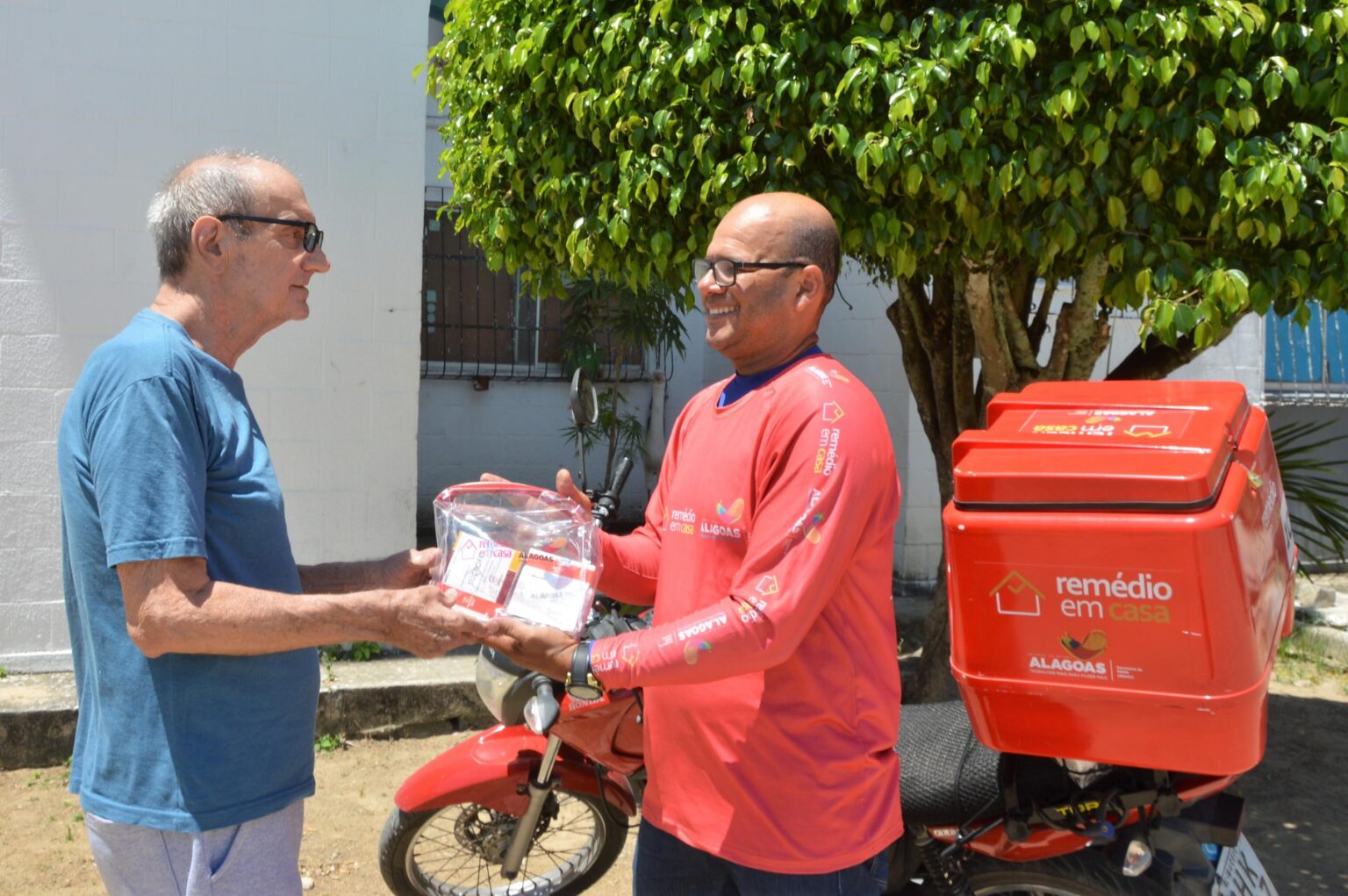 Programa Remédio em Casa beneficia mais de 12 mil alagoanos mensalmente; saiba como ter acesso!