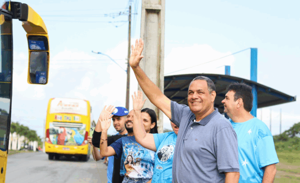 Prefeito Jadielson participa de romaria e destaca valorização da fé e da cultura em Coqueiro Seco