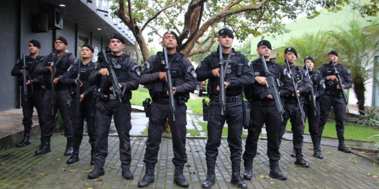 Operação conjunta entre Polícia Civil e Pelopes realiza busca por tráfico de drogas em Santana do Ipanema