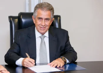 Desembargador Orlando Rocha deve assumir o comando do Cesmac após aposentadoria no TJ-AL